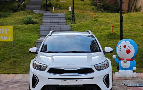 KIA Stonic, 2021 год, 1 358 222 рублей, 2 фотография