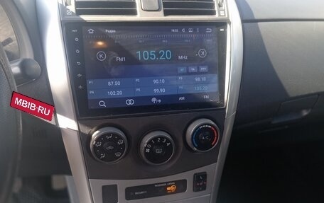 Toyota Corolla, 2011 год, 950 000 рублей, 2 фотография