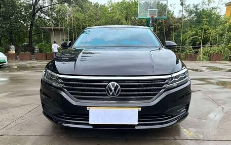 Volkswagen Lavida, 2022 год, 1 450 000 рублей, 2 фотография