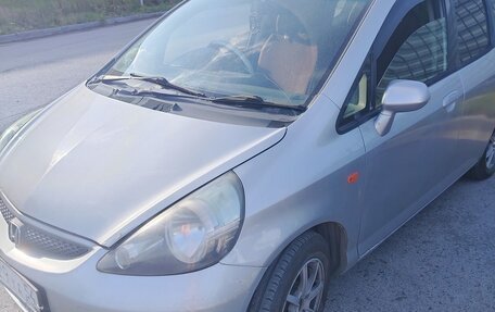 Honda Fit III, 2005 год, 480 000 рублей, 3 фотография