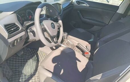 Volkswagen T-Cross I, 2021 год, 1 555 000 рублей, 6 фотография