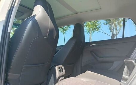 Volkswagen T-Cross I, 2021 год, 1 555 000 рублей, 9 фотография