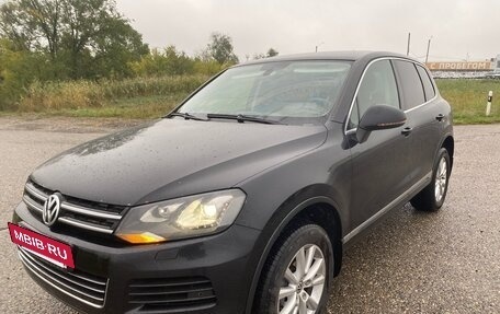 Volkswagen Touareg III, 2011 год, 1 850 000 рублей, 6 фотография