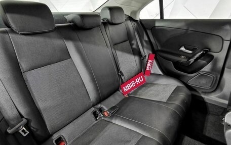 Mercedes-Benz CLA, 2019 год, 2 145 000 рублей, 14 фотография