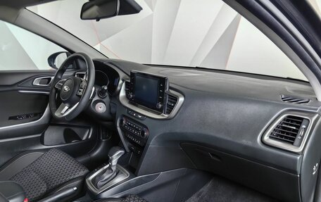 KIA cee'd III, 2021 год, 1 947 000 рублей, 9 фотография