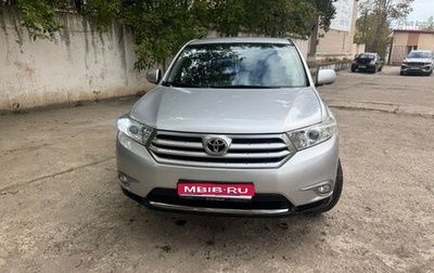 Toyota Highlander III, 2012 год, 2 250 000 рублей, 1 фотография