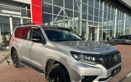 Toyota Land Cruiser Prado 150 рестайлинг 2, 2021 год, 5 190 000 рублей, 3 фотография