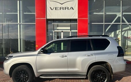 Toyota Land Cruiser Prado 150 рестайлинг 2, 2021 год, 5 190 000 рублей, 8 фотография