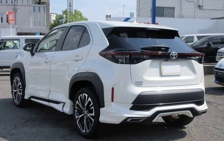 Toyota Yaris Cross, 2022 год, 1 511 000 рублей, 5 фотография