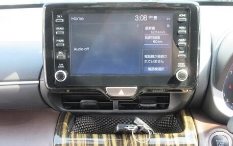 Toyota Yaris Cross, 2022 год, 1 511 000 рублей, 19 фотография