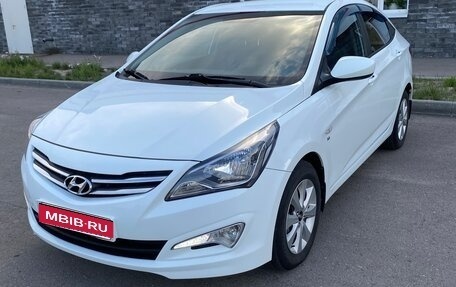 Hyundai Solaris II рестайлинг, 2016 год, 1 050 000 рублей, 1 фотография