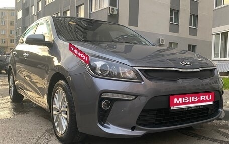 KIA Rio IV, 2017 год, 850 000 рублей, 2 фотография