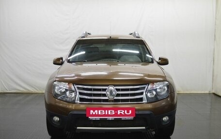 Renault Duster I рестайлинг, 2013 год, 958 000 рублей, 2 фотография