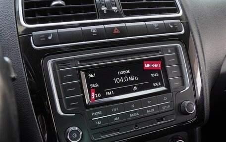 Volkswagen Polo VI (EU Market), 2017 год, 1 090 000 рублей, 13 фотография