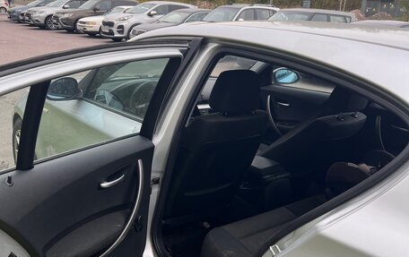 BMW 1 серия, 2006 год, 620 000 рублей, 13 фотография