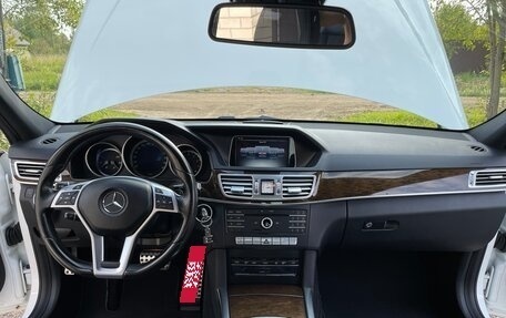 Mercedes-Benz E-Класс, 2015 год, 2 550 000 рублей, 22 фотография