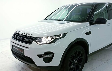 Land Rover Discovery Sport I рестайлинг, 2017 год, 2 500 000 рублей, 3 фотография