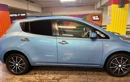 Nissan Leaf I, 2011 год, 570 000 рублей, 2 фотография