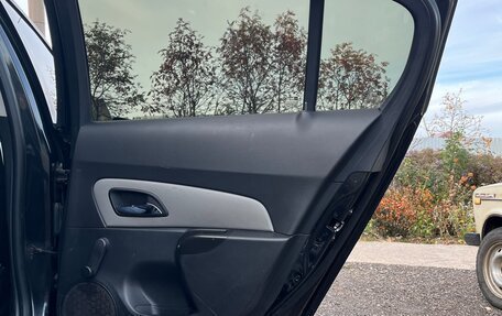 Chevrolet Cruze II, 2011 год, 580 000 рублей, 9 фотография