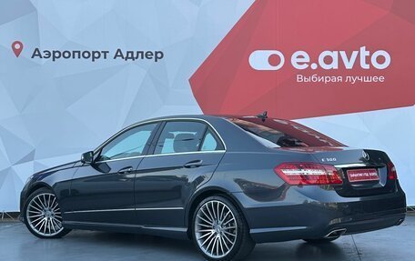 Mercedes-Benz E-Класс, 2010 год, 1 990 000 рублей, 9 фотография