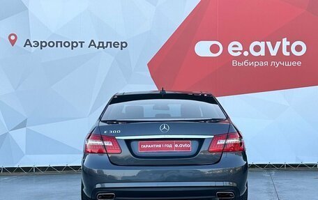Mercedes-Benz E-Класс, 2010 год, 1 990 000 рублей, 8 фотография