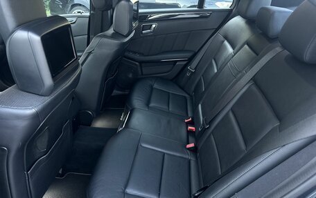 Mercedes-Benz E-Класс, 2010 год, 1 990 000 рублей, 21 фотография