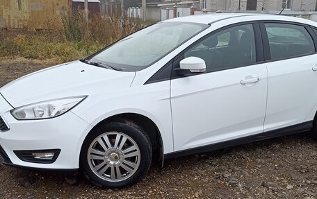 Ford Focus III, 2016 год, 980 000 рублей, 1 фотография