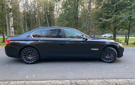 BMW 7 серия, 2012 год, 2 076 000 рублей, 11 фотография