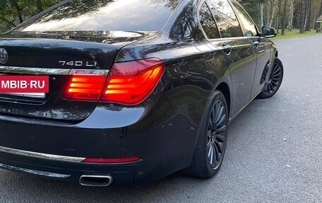 BMW 7 серия, 2012 год, 2 076 000 рублей, 10 фотография