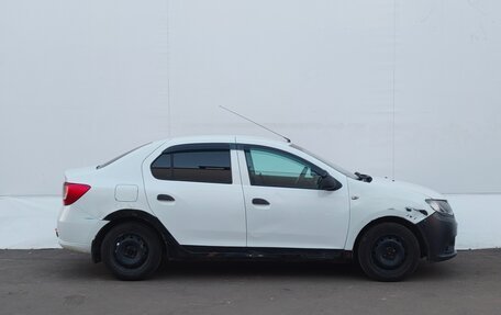 Renault Logan II, 2015 год, 370 000 рублей, 4 фотография