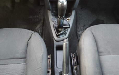 Renault Logan II, 2015 год, 370 000 рублей, 13 фотография