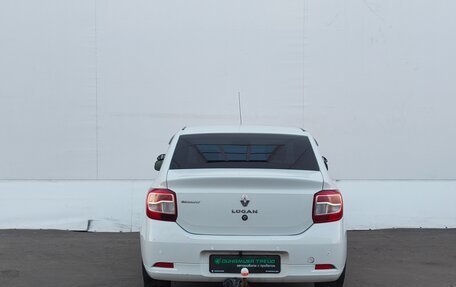 Renault Logan II, 2015 год, 370 000 рублей, 6 фотография
