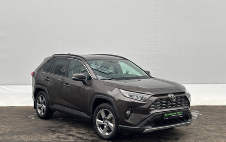 Toyota RAV4, 2020 год, 3 140 000 рублей, 3 фотография