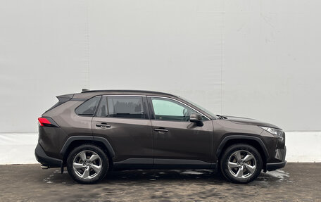 Toyota RAV4, 2020 год, 3 140 000 рублей, 4 фотография