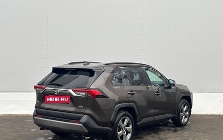 Toyota RAV4, 2020 год, 3 140 000 рублей, 5 фотография