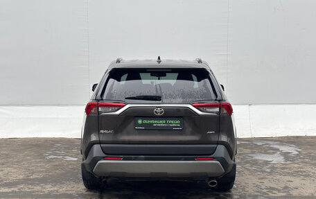 Toyota RAV4, 2020 год, 3 140 000 рублей, 6 фотография