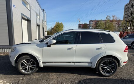 Volkswagen Touareg III, 2016 год, 2 100 000 рублей, 11 фотография
