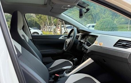 Volkswagen Polo, 2021 год, 1 250 000 рублей, 10 фотография