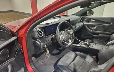 Mercedes-Benz E-Класс, 2019 год, 3 790 000 рублей, 7 фотография