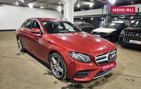 Mercedes-Benz E-Класс, 2019 год, 3 790 000 рублей, 2 фотография