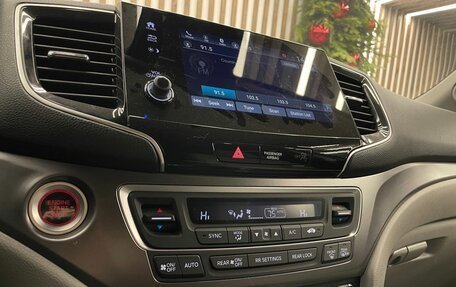 Honda Pilot III рестайлинг, 2018 год, 2 599 000 рублей, 20 фотография
