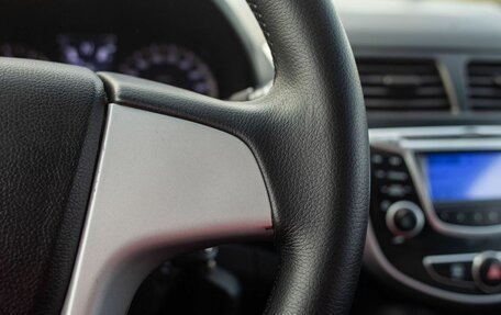 Hyundai Solaris II рестайлинг, 2012 год, 825 000 рублей, 25 фотография