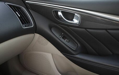 Infiniti Q50 I рестайлинг, 2016 год, 2 050 000 рублей, 17 фотография