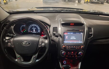 KIA Sorento II рестайлинг, 2014 год, 1 900 000 рублей, 11 фотография