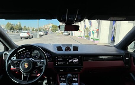 Porsche Cayenne III, 2021 год, 17 900 000 рублей, 14 фотография