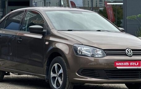 Volkswagen Polo VI (EU Market), 2015 год, 640 000 рублей, 2 фотография