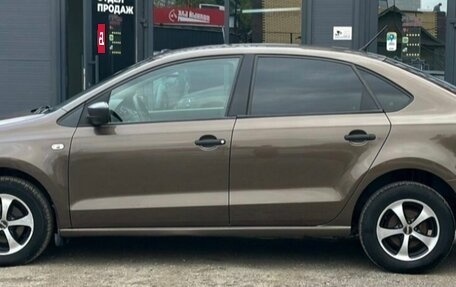 Volkswagen Polo VI (EU Market), 2015 год, 640 000 рублей, 4 фотография