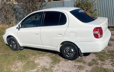 Toyota Platz, 2002 год, 420 000 рублей, 2 фотография