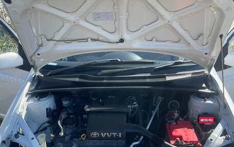 Toyota Platz, 2002 год, 420 000 рублей, 10 фотография