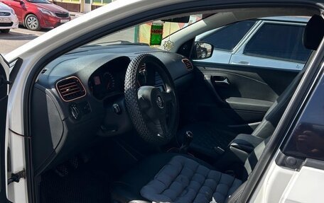 Volkswagen Polo VI (EU Market), 2012 год, 585 000 рублей, 9 фотография